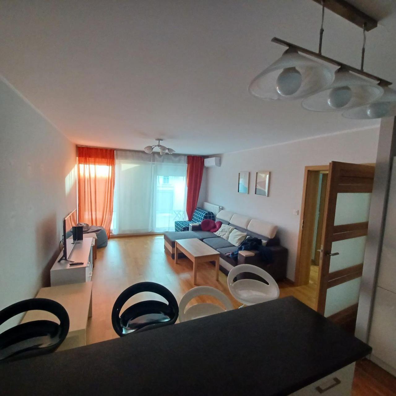 Apart City Center - 3 Rooms - Parking Place Wroclaw Luaran gambar